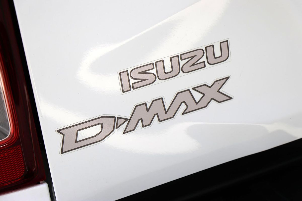 2024 Isuzu D-MAX SX High Ride Rear Wheel Drive