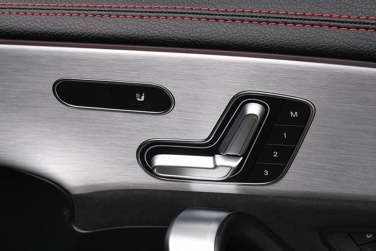 2019 Mercedes-Benz CLA-Class CLA200 C118