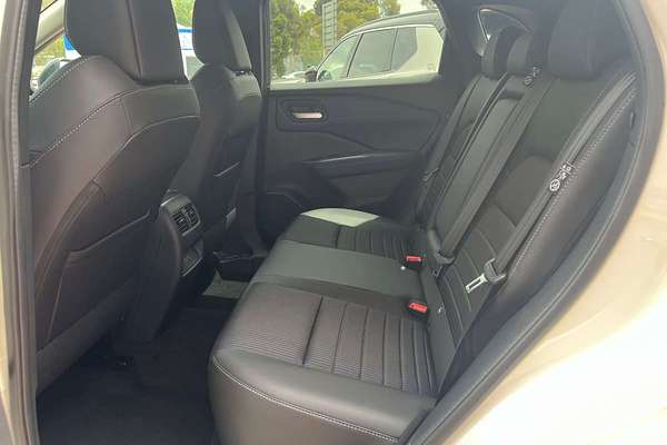 2024 Nissan QASHQAI ST-L J12