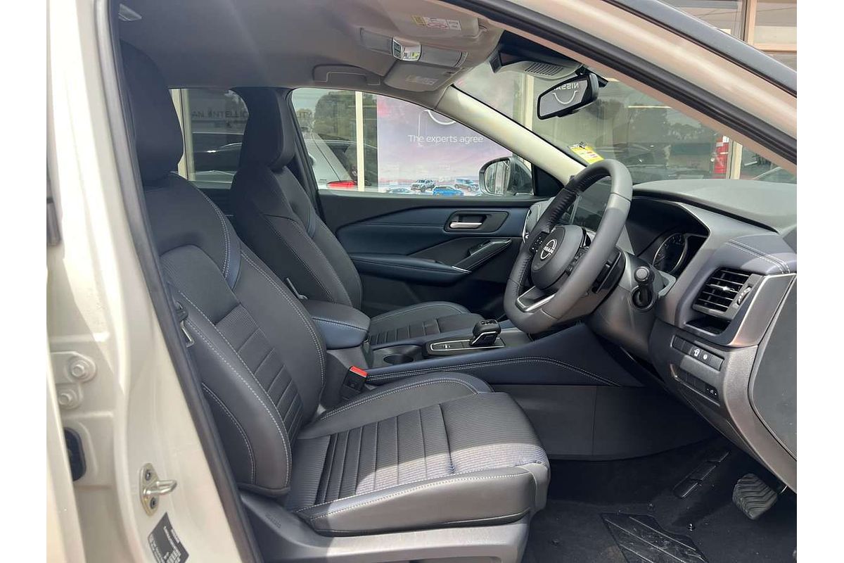 2024 Nissan QASHQAI ST-L J12