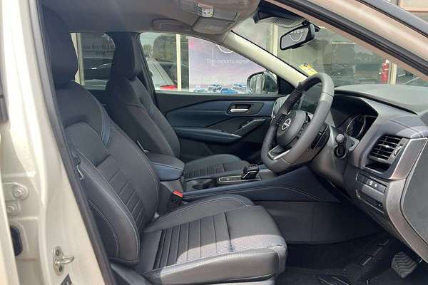 2024 Nissan QASHQAI ST-L J12