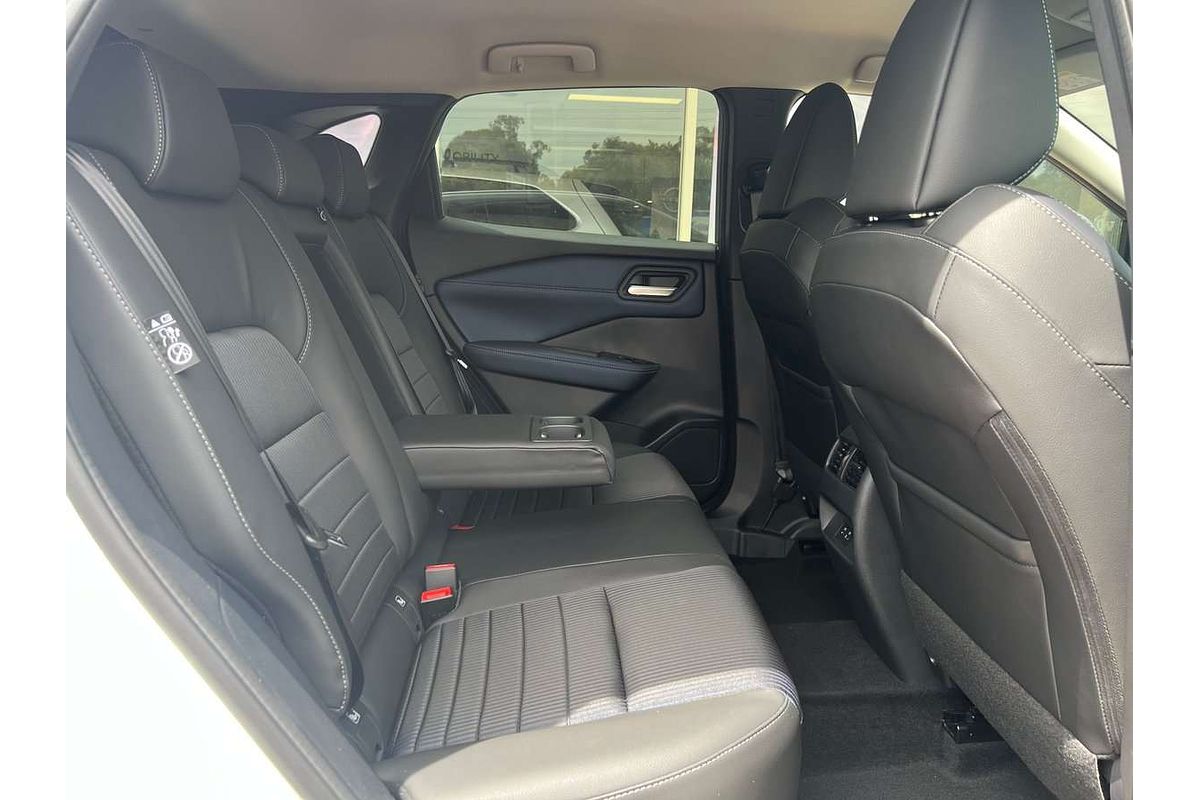 2024 Nissan QASHQAI ST-L J12