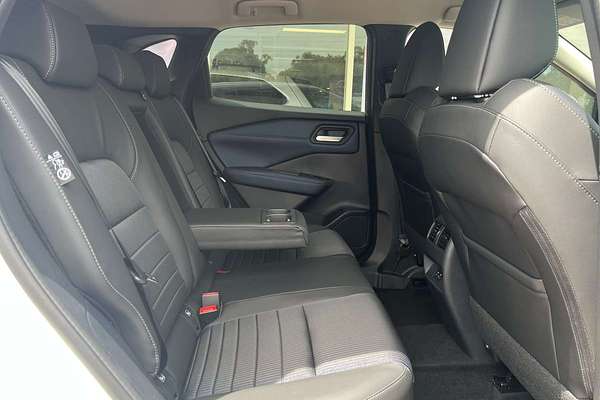 2024 Nissan QASHQAI ST-L J12