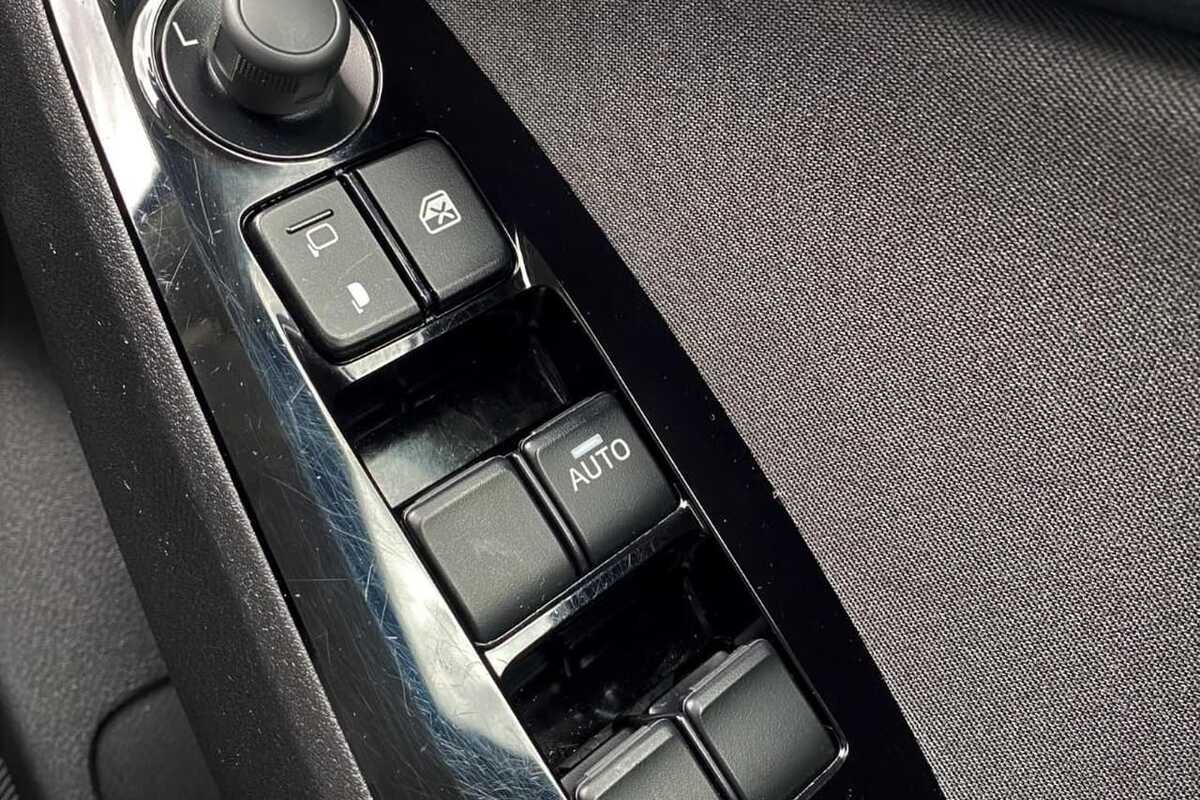 2018 Mazda 3 Neo Sport BN Series