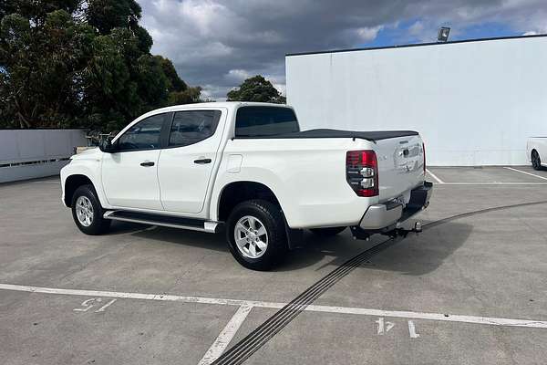 2022 Mitsubishi Triton GLX+ MR 4X4