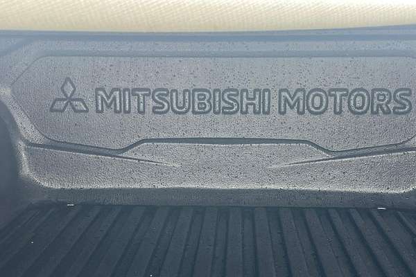 2022 Mitsubishi Triton GLX+ MR 4X4