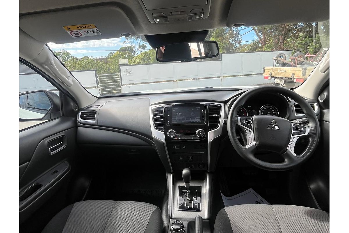 2022 Mitsubishi Triton GLX+ MR 4X4