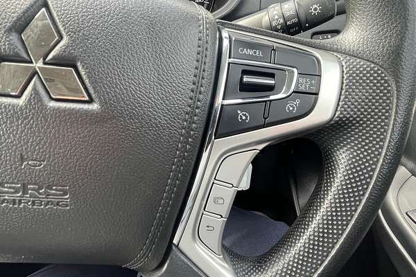2022 Mitsubishi Triton GLX+ MR 4X4