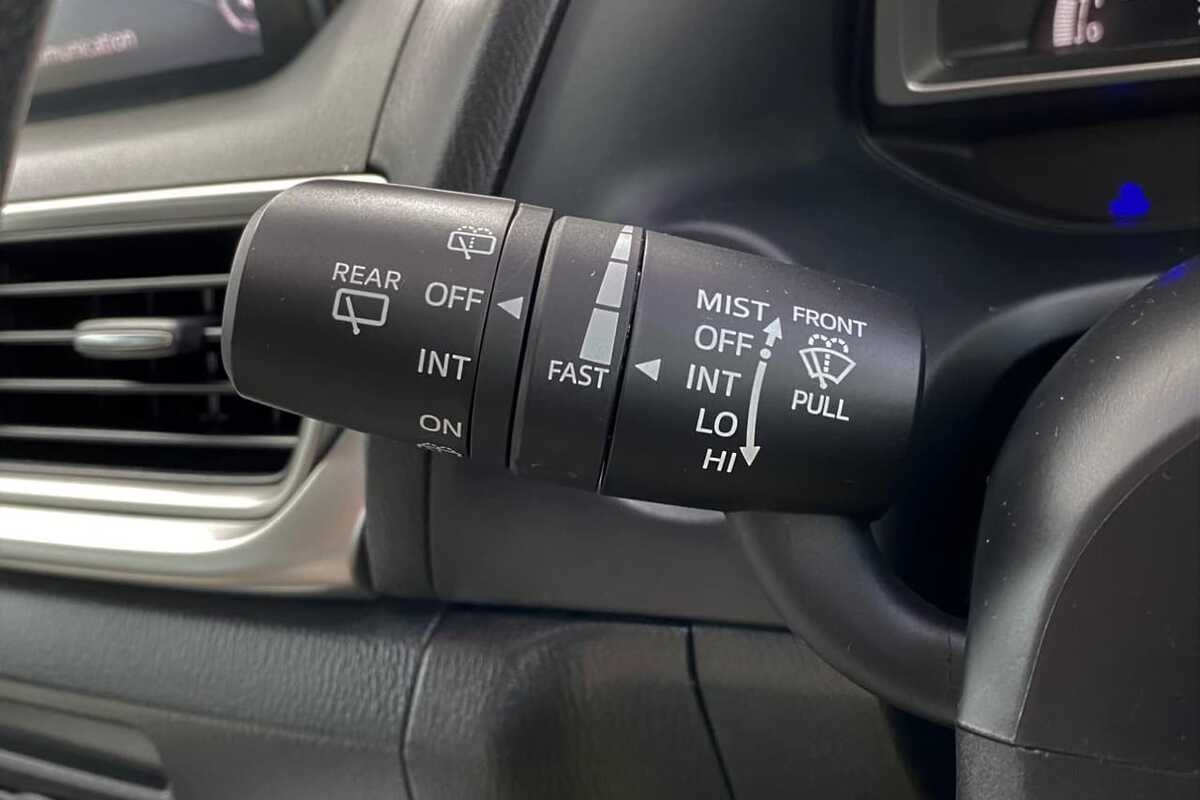 2018 Mazda 3 Neo Sport BN Series
