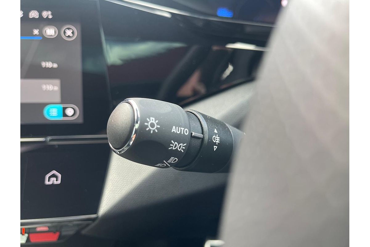 2024 Peugeot E-308 GT P51