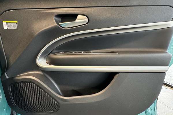 2024 Jeep Avenger Limited JJ