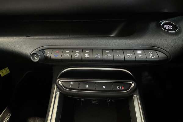 2024 Jeep Avenger Limited JJ