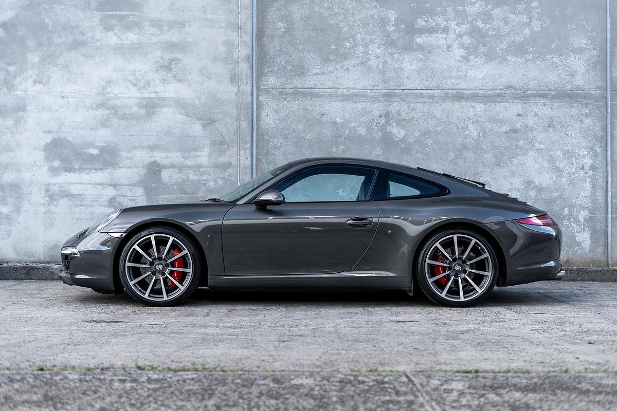 2012 Porsche 911 Carrera S 991