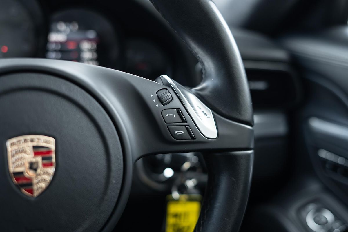 2012 Porsche 911 Carrera S 991