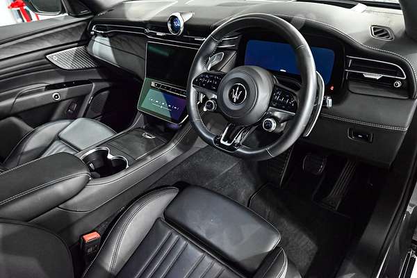 2023 Maserati Grecale Modena M182