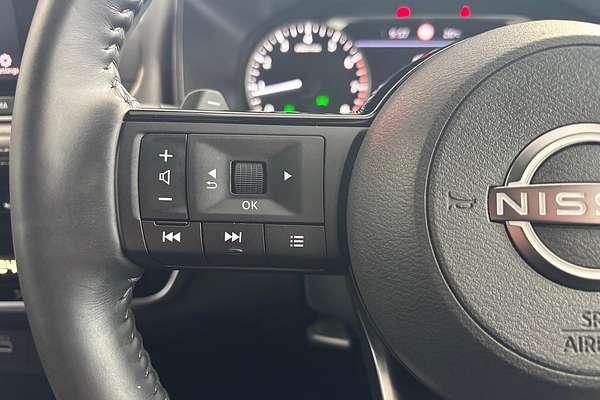 2023 Nissan X-TRAIL ST-L T33