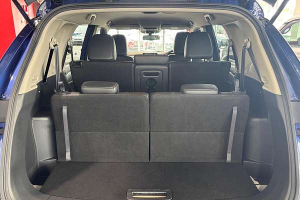 2023 Nissan X-TRAIL ST-L T33