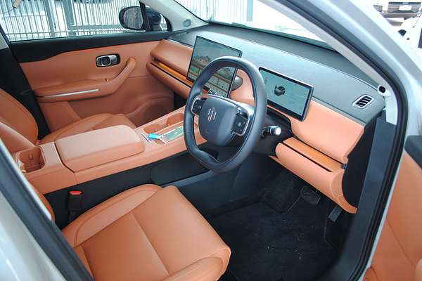 2024 Leapmotor C10 Design B11