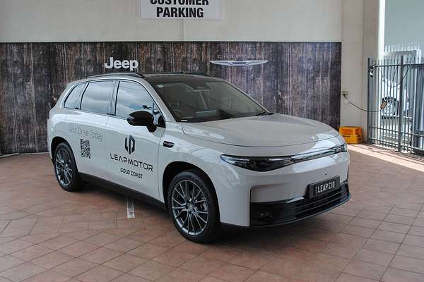 2024 Leapmotor C10 Design B11