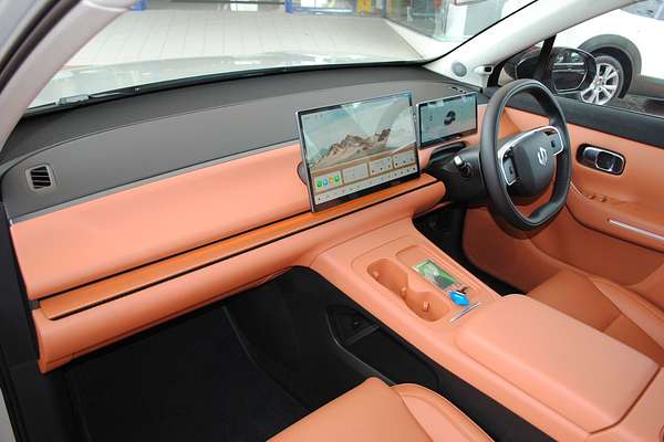2024 Leapmotor C10 Design B11