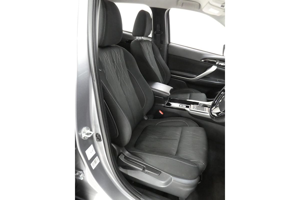 2019 Mitsubishi Eclipse Cross ES YA