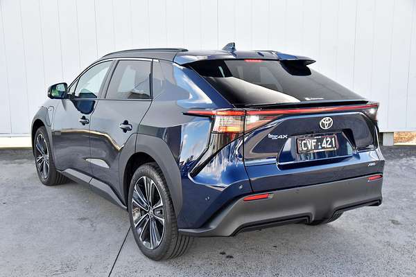 2024 Toyota bZ4X YEAM15R