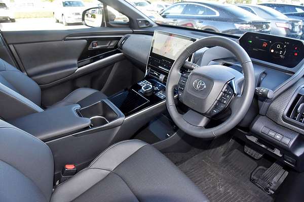 2024 Toyota bZ4X YEAM15R