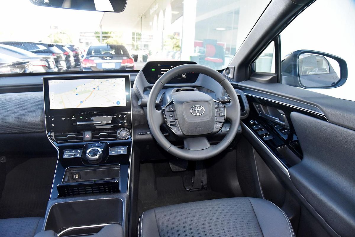2024 Toyota bZ4X YEAM15R
