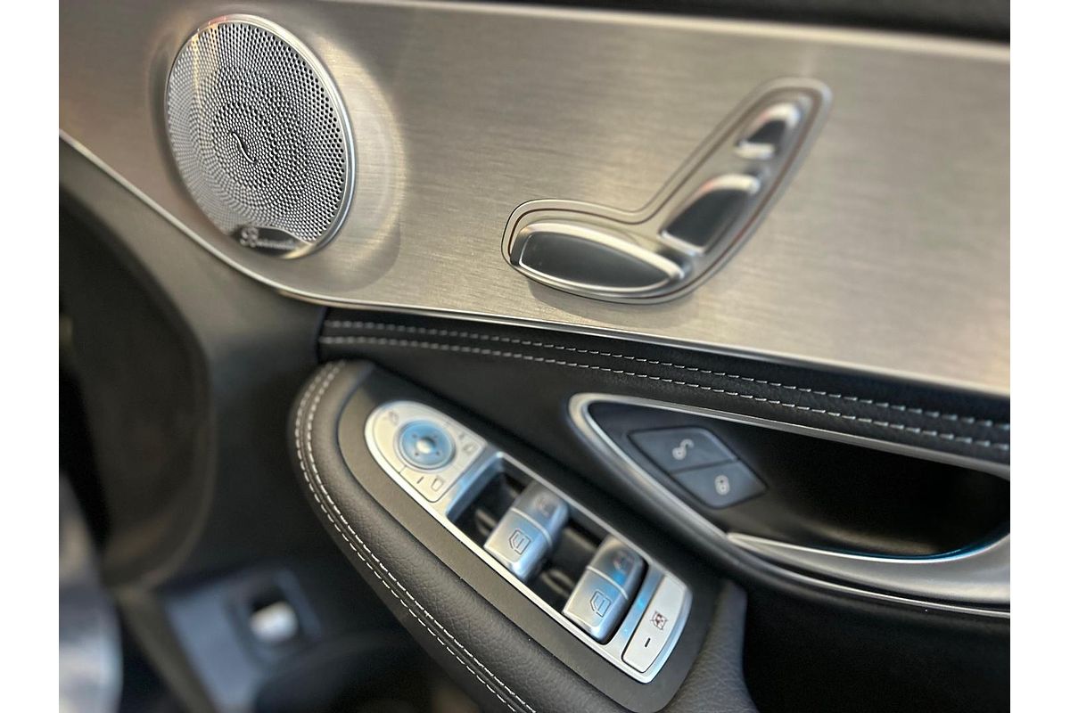 2015 Mercedes-Benz C-Class C250 W205