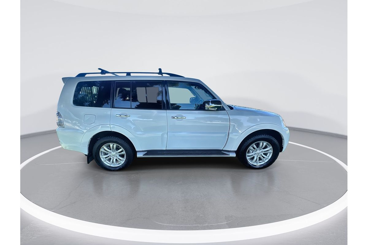 2017 Mitsubishi Pajero Sport GLS QE