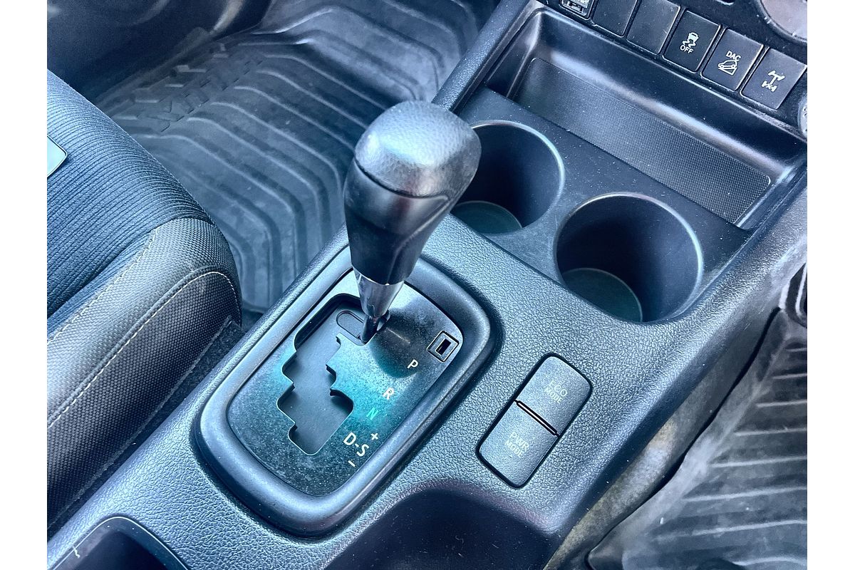 2020 Toyota Hilux SR GUN126R 4X4