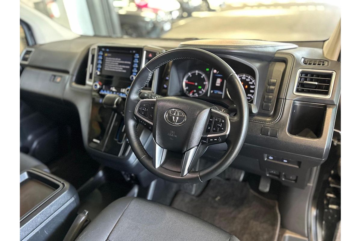 2019 Toyota Granvia GDH303R