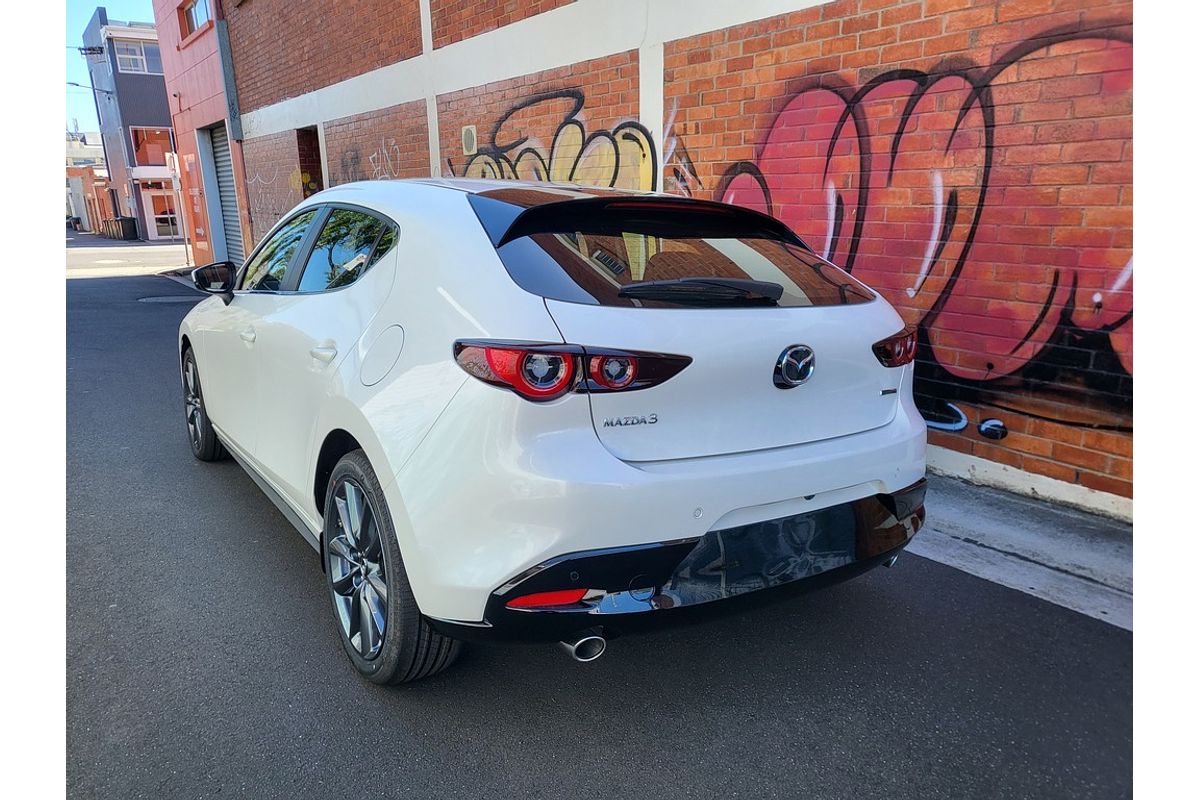 MAZDA3 R 6AUTO HATCH G20 EVOLVE