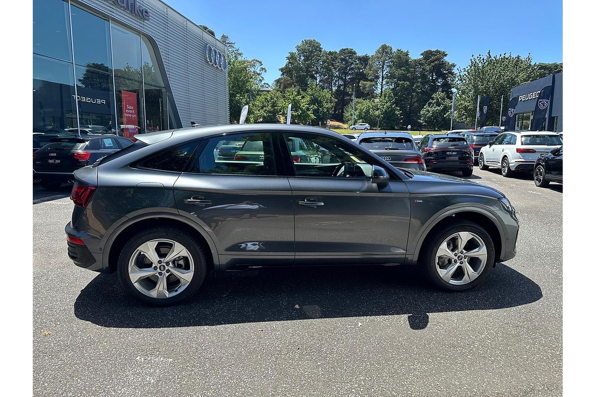 2024 Audi Q5 40 TDI S Line FY