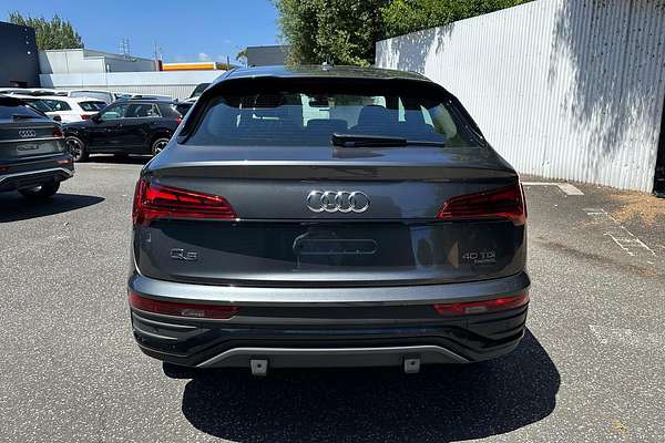 2024 Audi Q5 40 TDI S Line FY