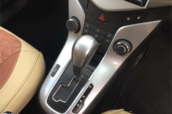 2013 Holden CRUZE EQUIPE JH MY14