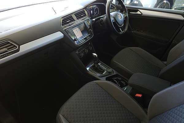 2016 Volkswagen Tiguan 132TSI Comfortline 5N
