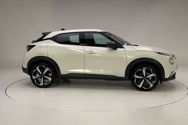 2023 Nissan JUKE ST-L F16