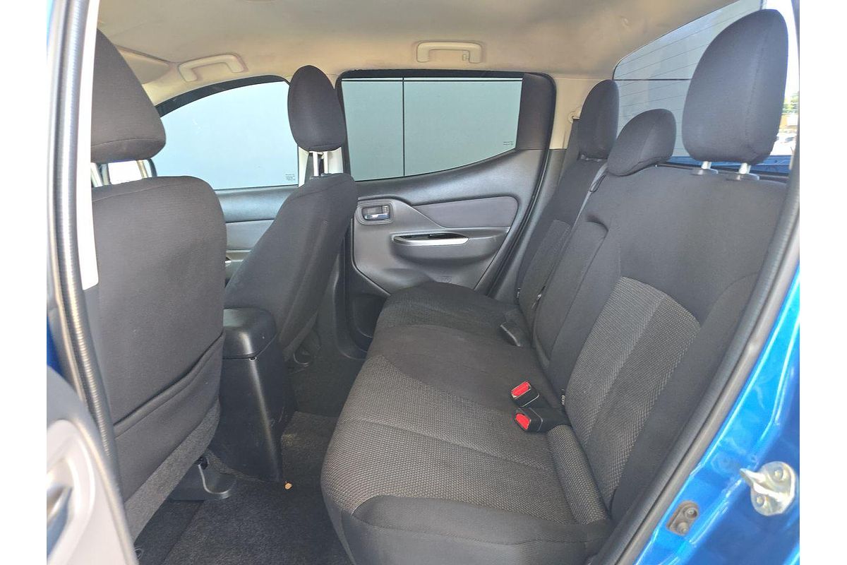 2015 Mitsubishi Triton GLS MQ 4X4