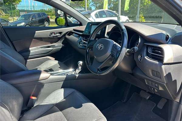 2017 Toyota C-HR KOBA (2WD) NGX10R