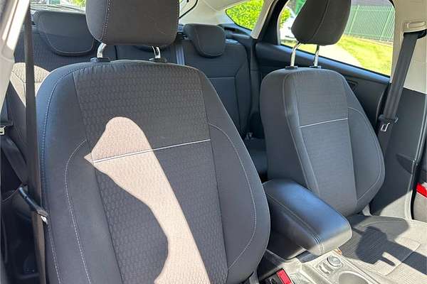 2014 Ford FOCUS TREND LW MK2 MY14