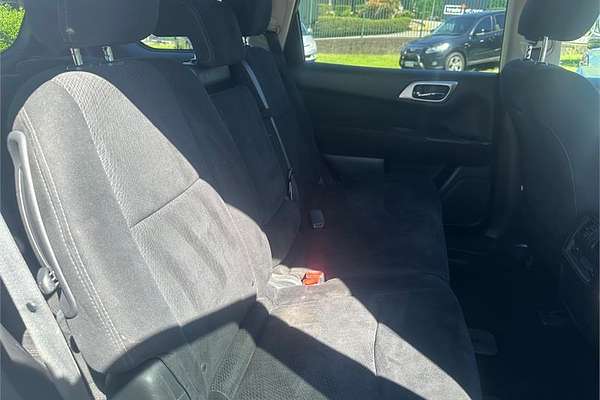 2015 Nissan PATHFINDER ST (4x2) R52