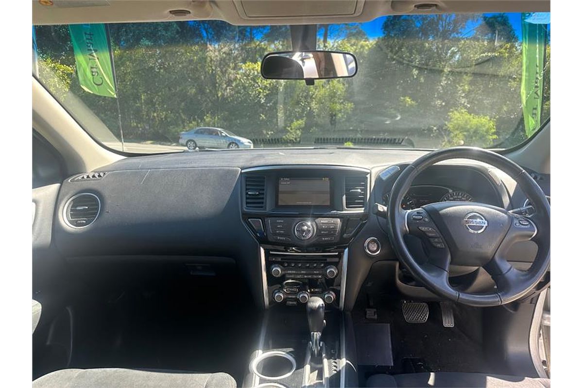 2015 Nissan PATHFINDER ST (4x2) R52