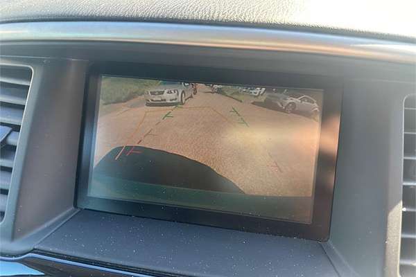 2015 Nissan PATHFINDER ST (4x2) R52