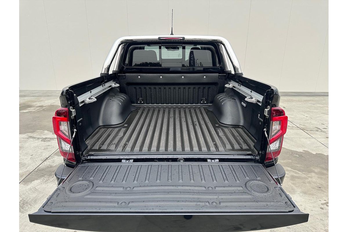 2024 Nissan Navara ST-X D23 4X4