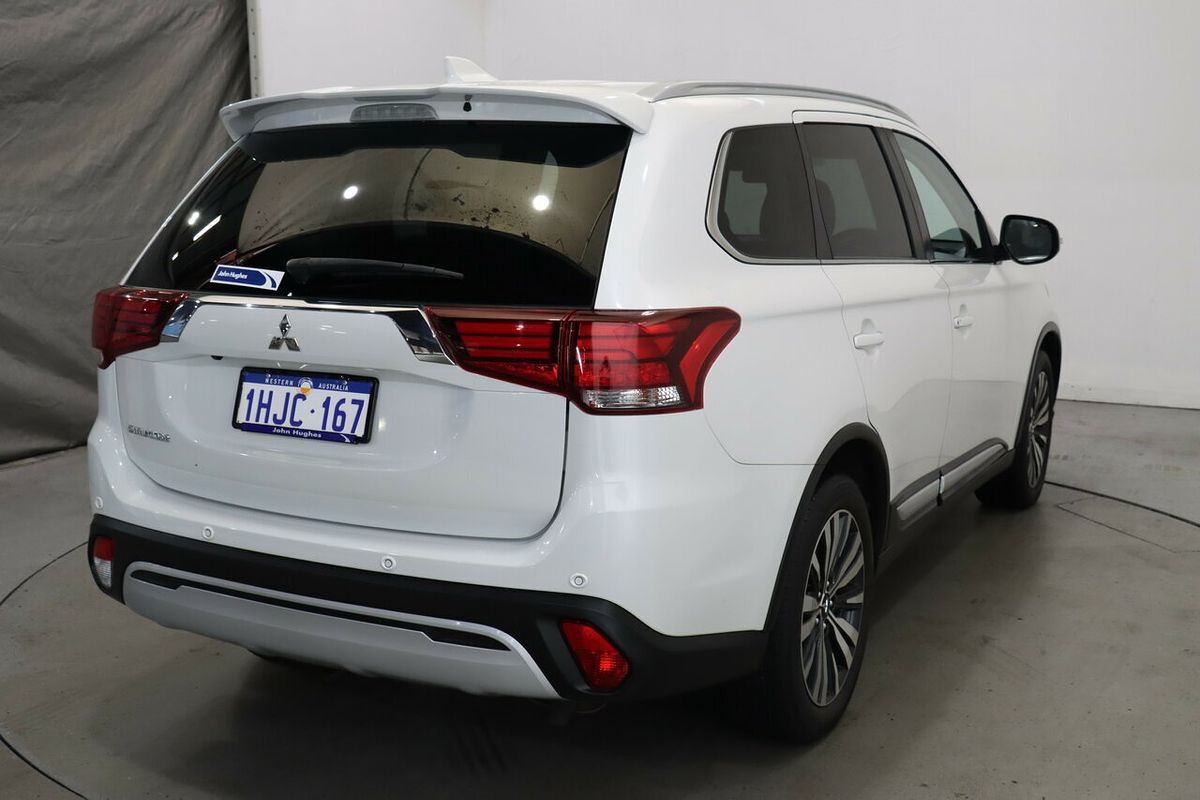 2021 Mitsubishi Outlander LS ZL