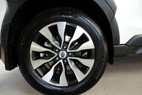 2024 Subaru Outback AWD Touring MY24