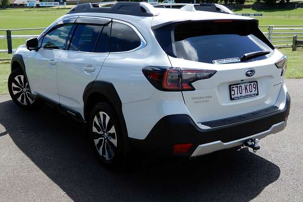 2024 Subaru Outback AWD Touring MY24