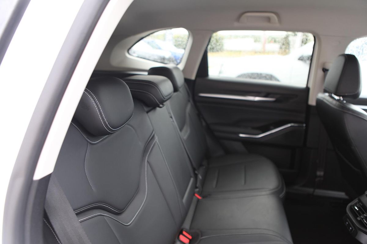 2024 GWM Haval H6 Lux B01