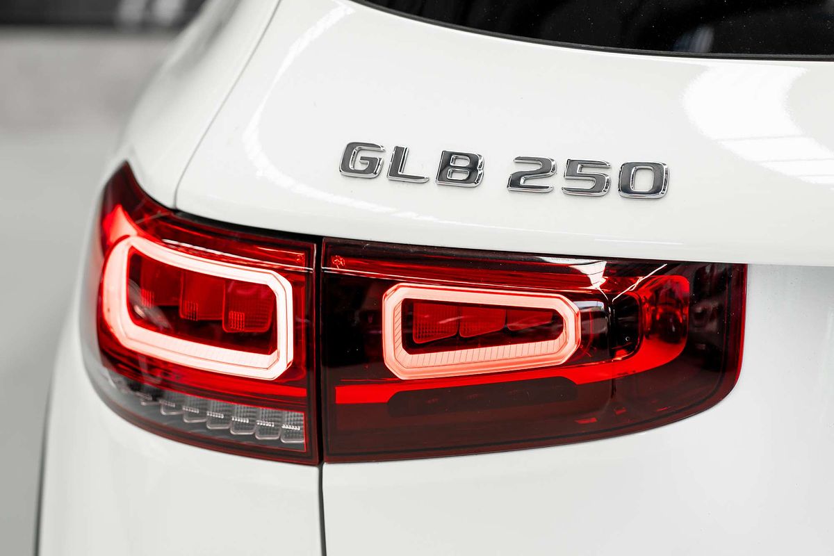 2021 Mercedes-Benz GLB-Class GLB250 X247
